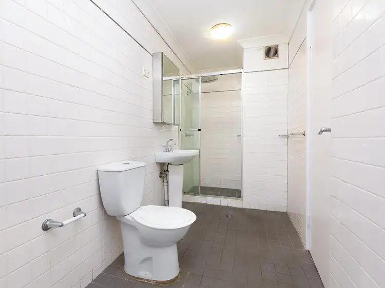 Fourth view of Homely apartment listing, 5/102 Albion Street, Surry Hills NSW 2010