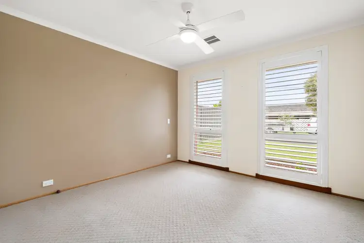 Sixth view of Homely house listing, 11 Settler Court, Werribee VIC 3030