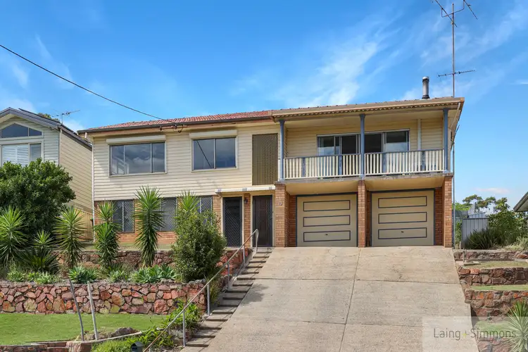 13 Cressington Way, Wallsend NSW 2287