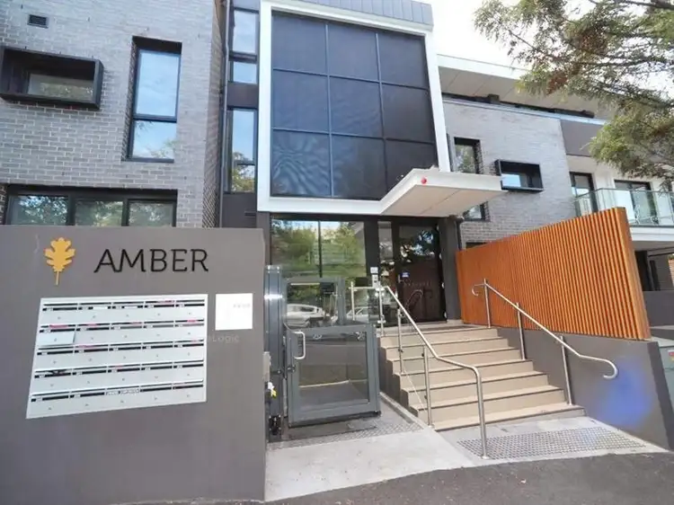 G01/994 Toorak Road