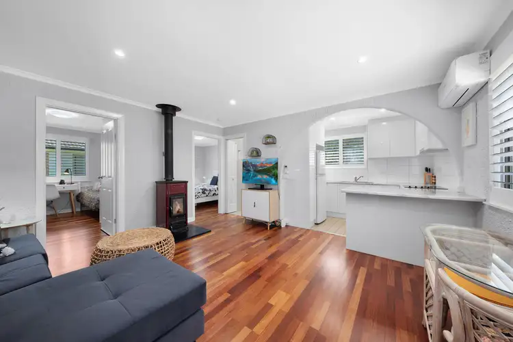 Third view of Homely unit listing, 2/896 Great Alpine Road, Freeburgh VIC 3741
