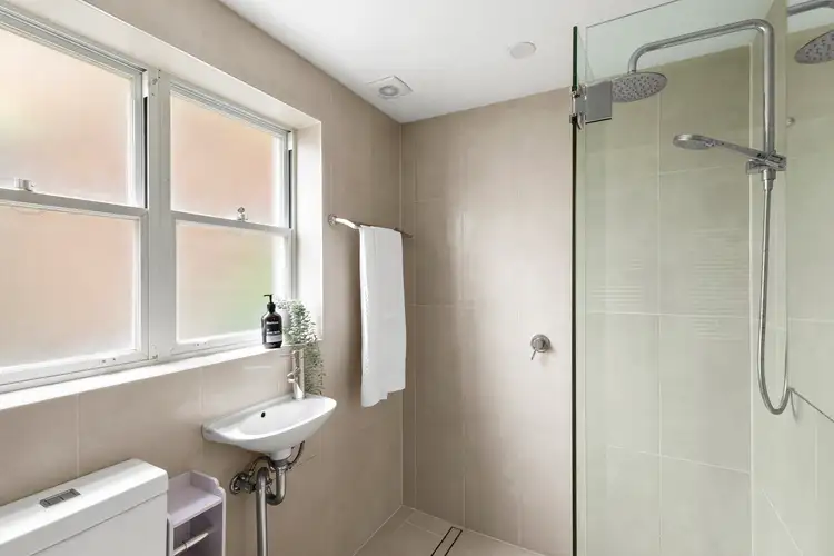 Fifth view of Homely apartment listing, 1/40 Ashburner Street, Manly NSW 2095