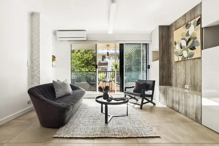 Main view of Homely unit listing, 17/1 Regent Place, Redfern NSW 2016