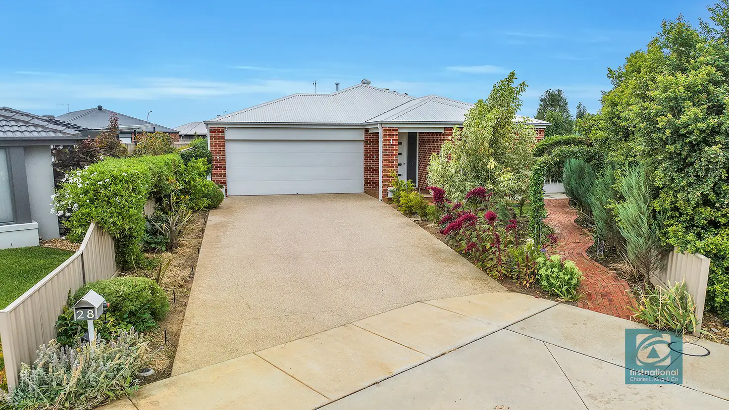 Main view of Homely house listing, 28 Lincoln Crescent, Echuca VIC 3564