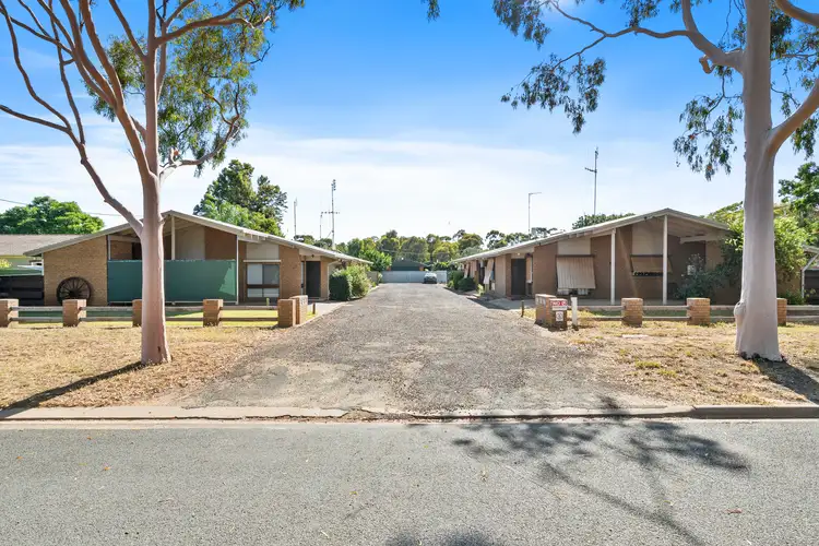 38 Mathoura Street, Mathoura NSW 2710