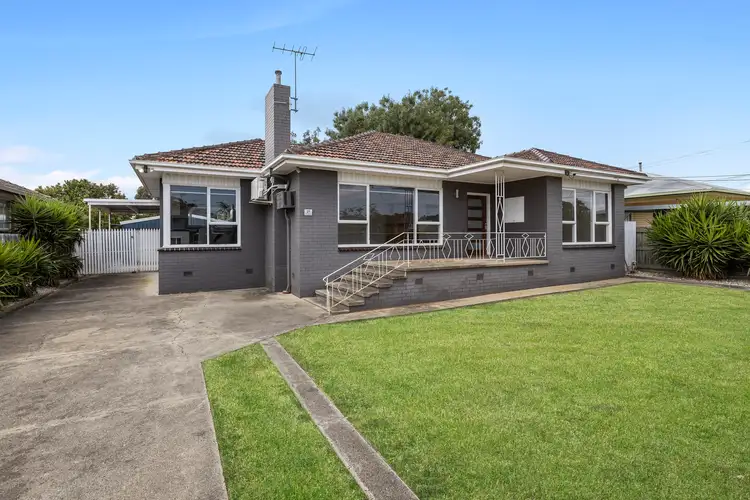 27 Libau Avenue, Bell Park VIC 3215
