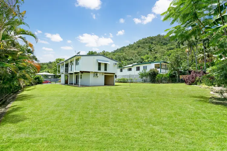 6 Dalgety Street, Stratford QLD 4870