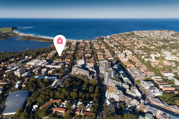 Second view of Homely apartment listing, 7/7 Richmond Avenue, Dee Why NSW 2099