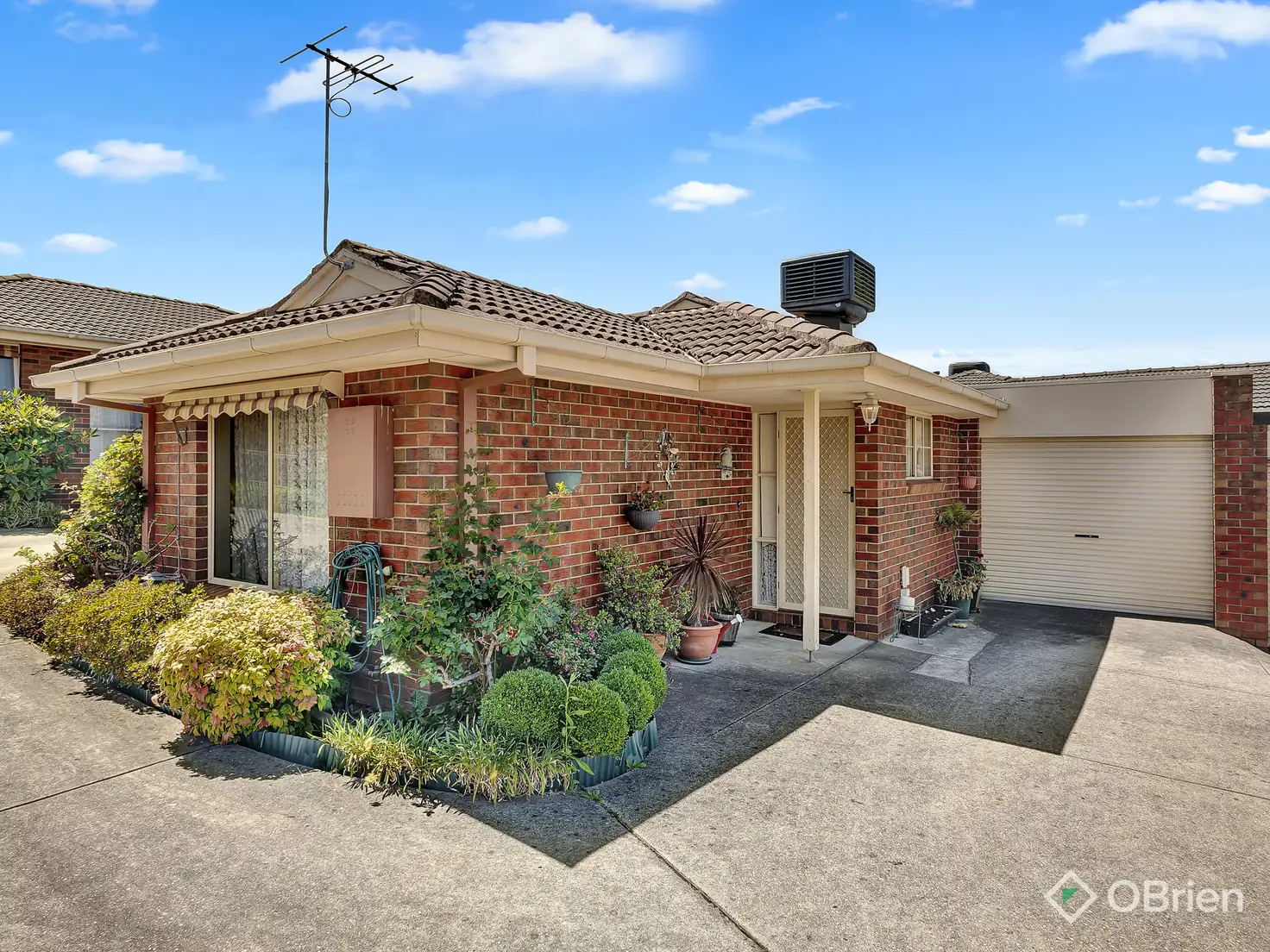 Main view of Homely unit listing, 2/13 Emerald Street, Ringwood VIC 3134