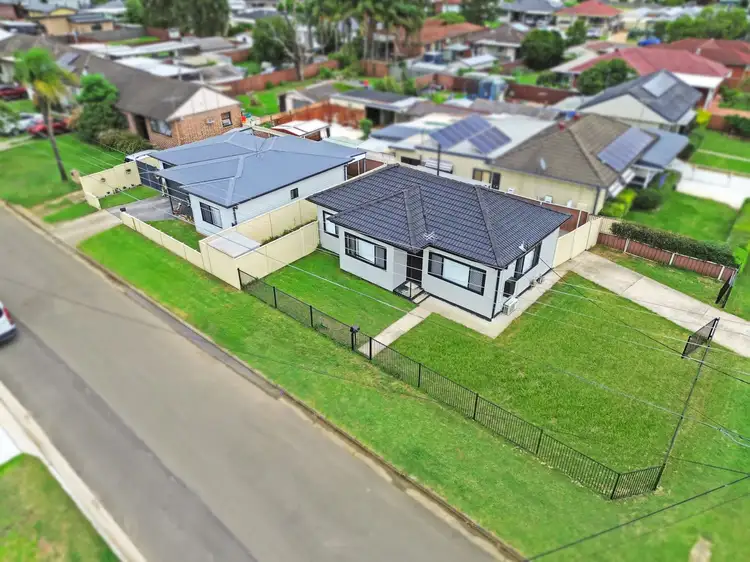 17 Bentley Road, Colyton NSW 2760