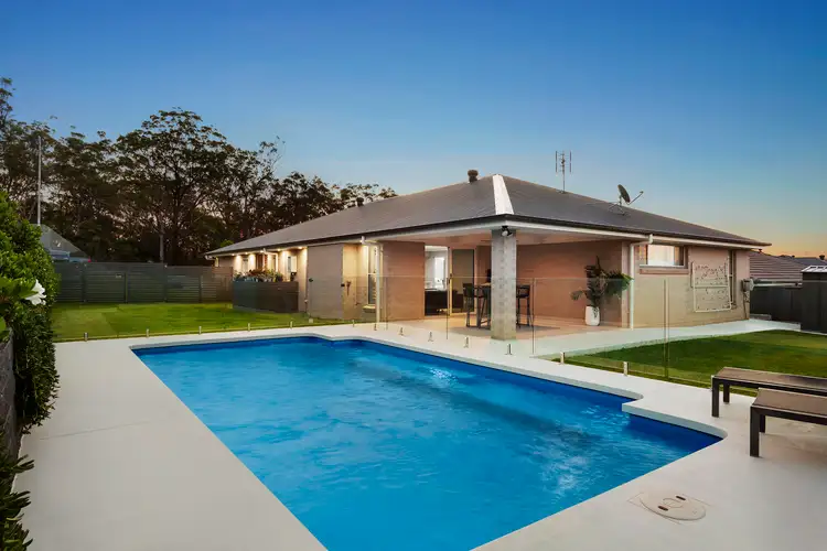 412 Minmi Road, Fletcher NSW 2287