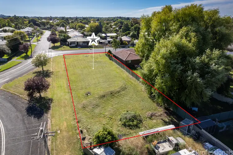 Second view of Homely house listing, 2 Elizabeth Street, Orange NSW 2800