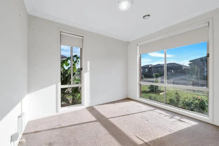 Sixth view of Homely house listing, 18 Canary Close, Truganina VIC 3029