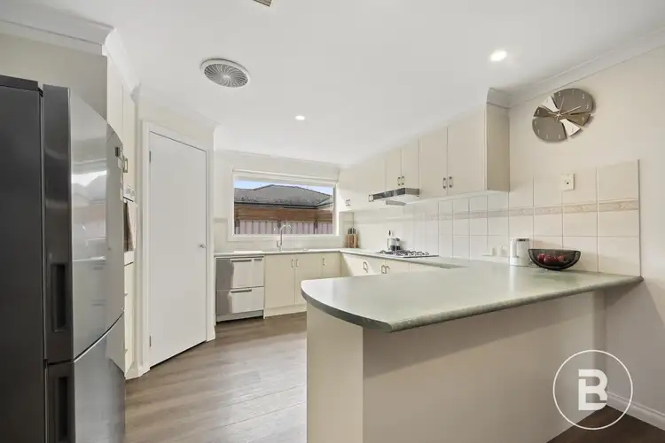 Fifth view of Homely house listing, 11 Boulevarde Drive, Alfredton VIC 3350