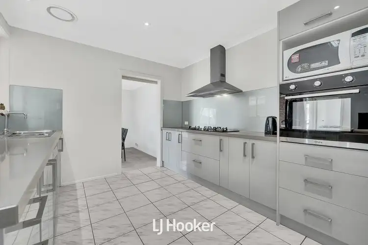 Sixth view of Homely house listing, 3 Georgette Crescent, Endeavour Hills VIC 3802