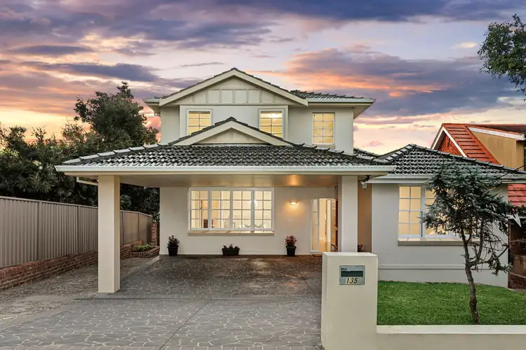 135 Stuart Street, Blakehurst NSW 2221