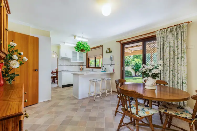 Second view of Homely house listing, 7 Phillimore Place, Charnwood ACT 2615