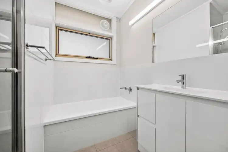 Sixth view of Homely house listing, 6 Birkdale Court, Frankston VIC 3199