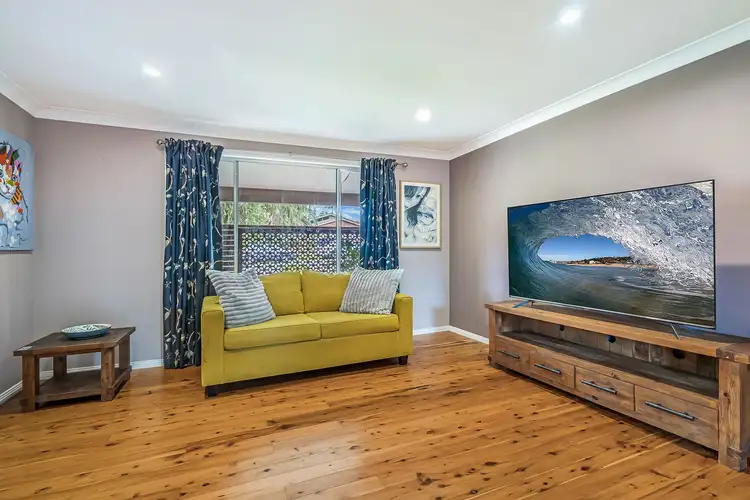 Sixth view of Homely house listing, 1 Una Avenue, Charmhaven NSW 2263