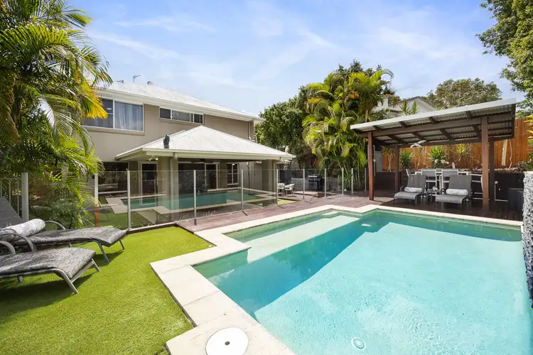 6 Pennant Court, Peregian Springs QLD 4573
