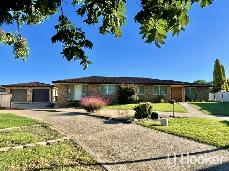 14 Sequoia Place, Inverell NSW 2360