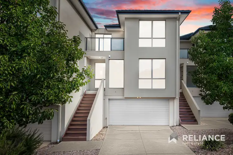 4/1-9 Eagleview Place, Sanctuary Lakes VIC 3030