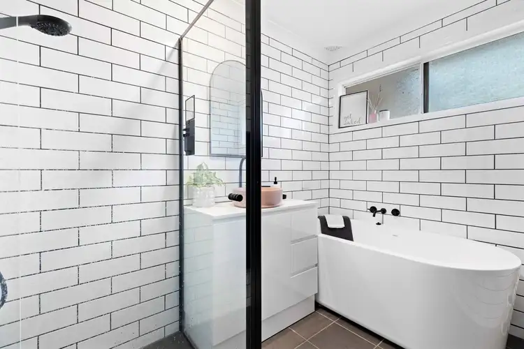 Sixth view of Homely house listing, 32 Buffier Crescent, Rutherford NSW 2320