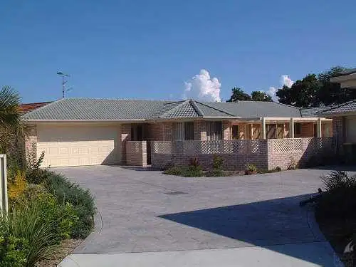 Main view of Homely villa listing, 2/8 Greenview Close, Forster NSW 2428