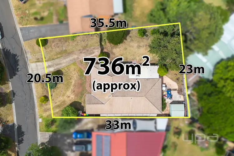 Second view of Homely house listing, 13 Kacatica Place, Brookfield VIC 3338