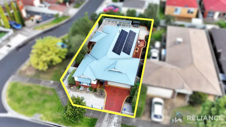 29 Grampians Way, Caroline Springs VIC 3023