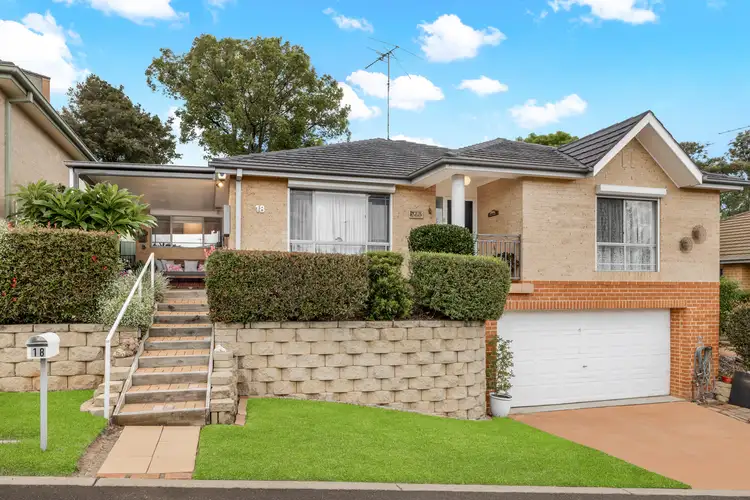 18 Lucinda Grove, Winston Hills NSW 2153