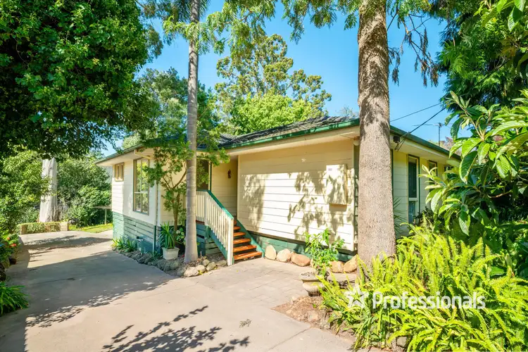 16 Christine Street, Millgrove VIC 3799