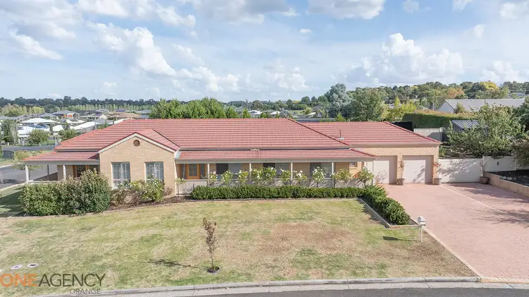 3 Lisbon Circuit, Orange NSW 2800