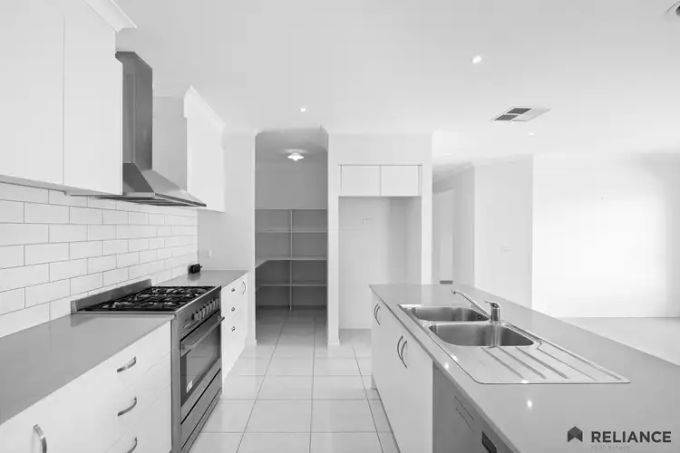 Sixth view of Homely house listing, 8 Erne Mews, Weir Views VIC 3338