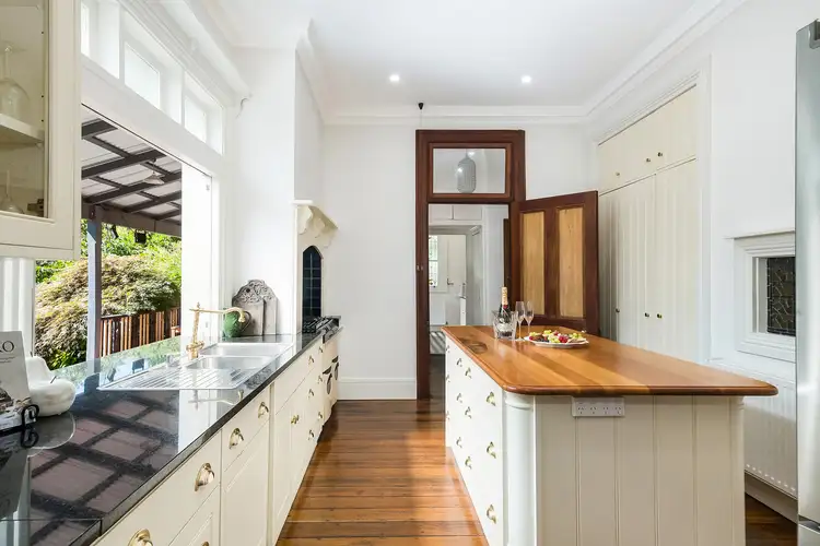 Fifth view of Homely house listing, 2 Lovelle Street, Moss Vale NSW 2577