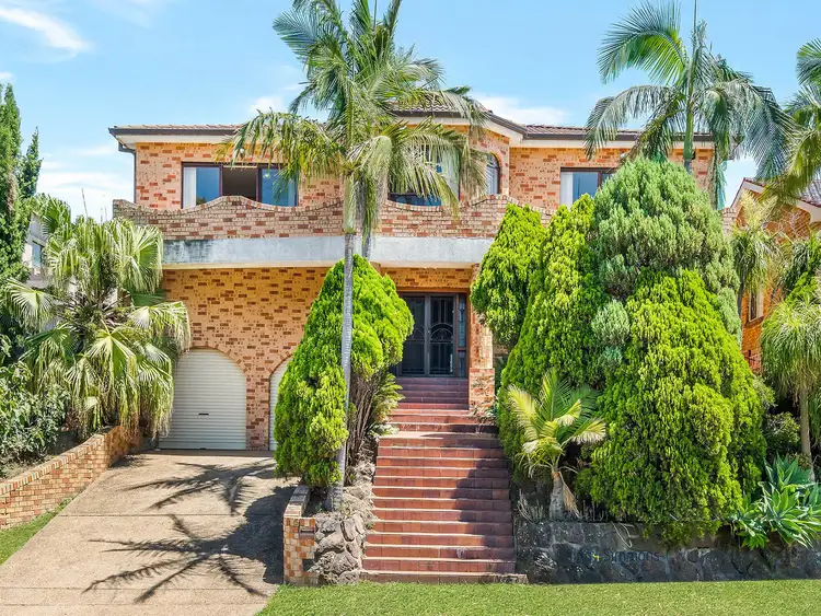 Second view of Homely house listing, 5 Narromine Place, Bonnyrigg Heights NSW 2177