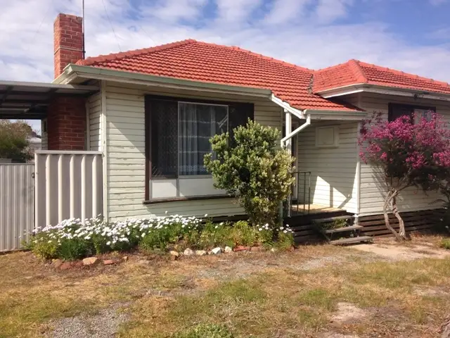 20 Braeside Road, Katanning WA 6317