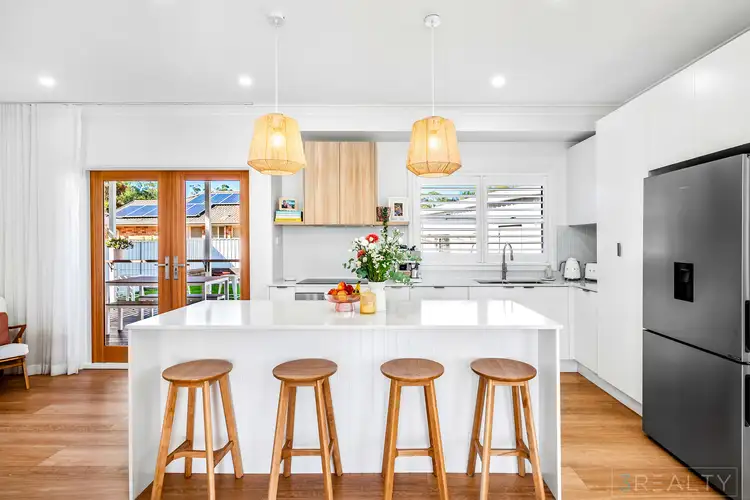 6 Nioka Place, Swansea NSW 2281