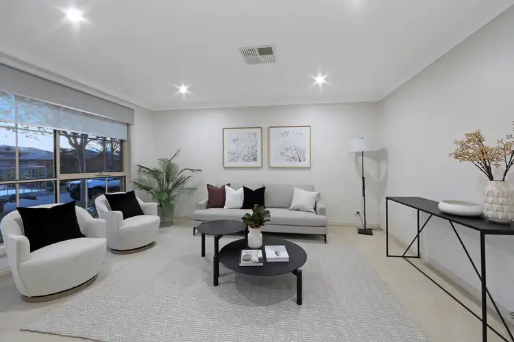 Second view of Homely house listing, 5 Finley Court, Endeavour Hills VIC 3802