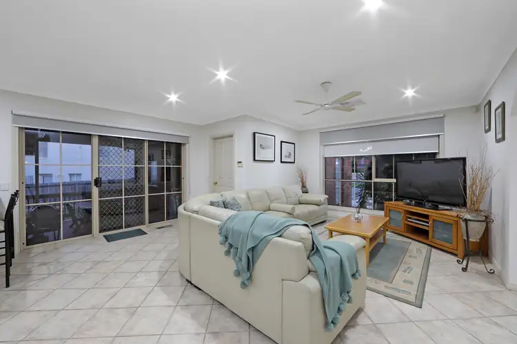 Third view of Homely house listing, 5 Finley Court, Endeavour Hills VIC 3802