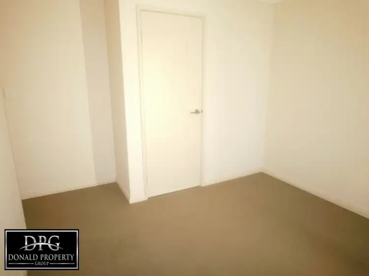 Fifth view of Homely villa listing, 3/3 Spring Avenue, Midland WA 6056