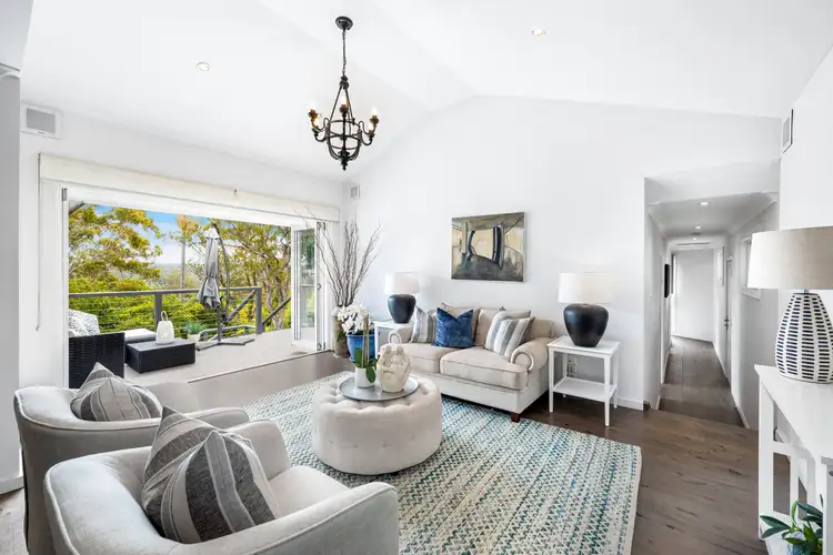 10 Glenelg Place
