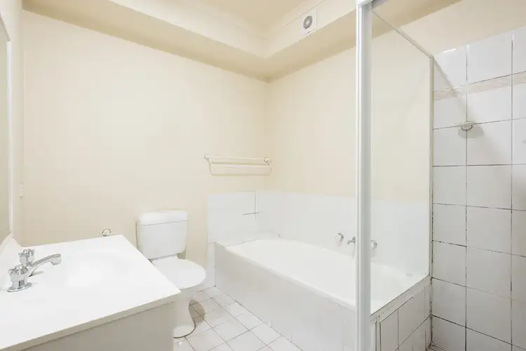 Fifth view of Homely unit listing, 19/2-4 Adelong Street, Sutherland NSW 2232