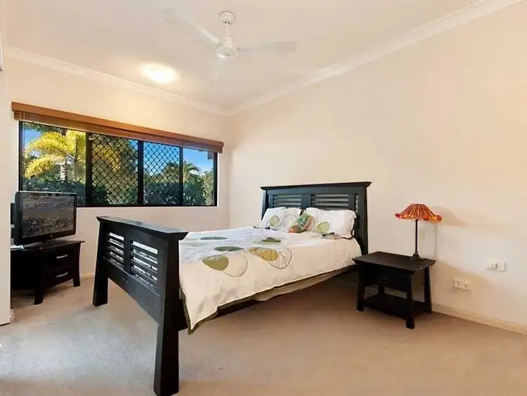 Fourth view of Homely apartment listing, 5/293-301 Esplanade, Cairns North QLD 4870