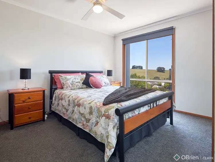 Fifth view of Homely house listing, 23 Willow Crescent, Warragul VIC 3820