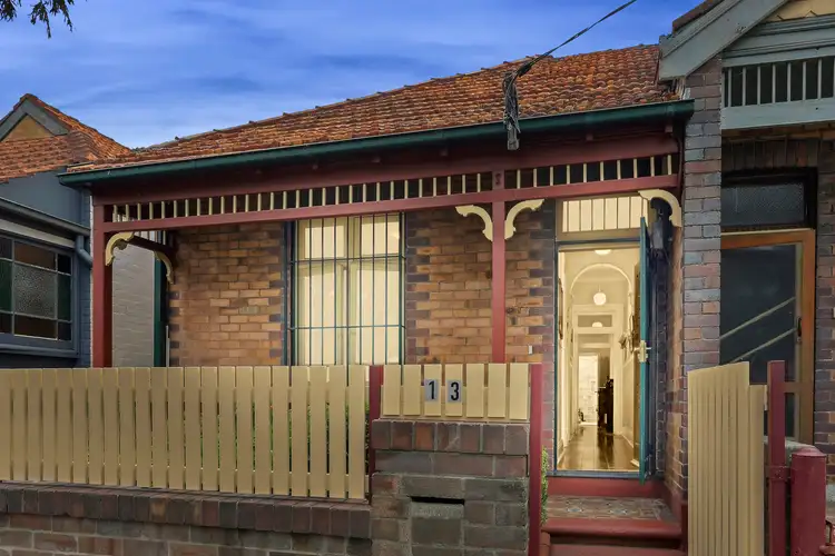 13 Woodland Street, Marrickville NSW 2204