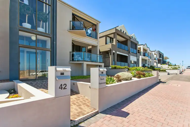 4/42 South Esplanade, Glenelg South SA 5045