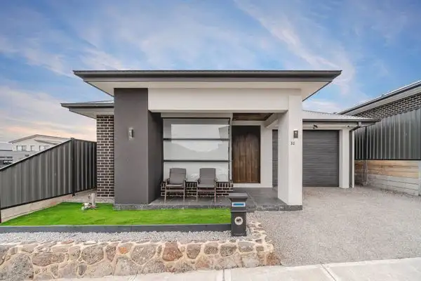 33 Control Street, Greenvale VIC 3059