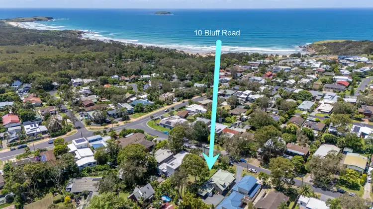 10 Bluff Road