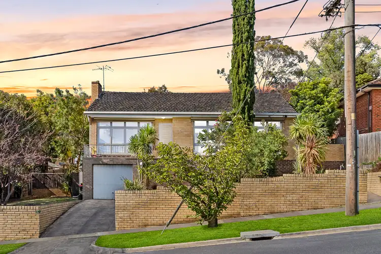 1 Lind Street, Strathmore VIC 3041
